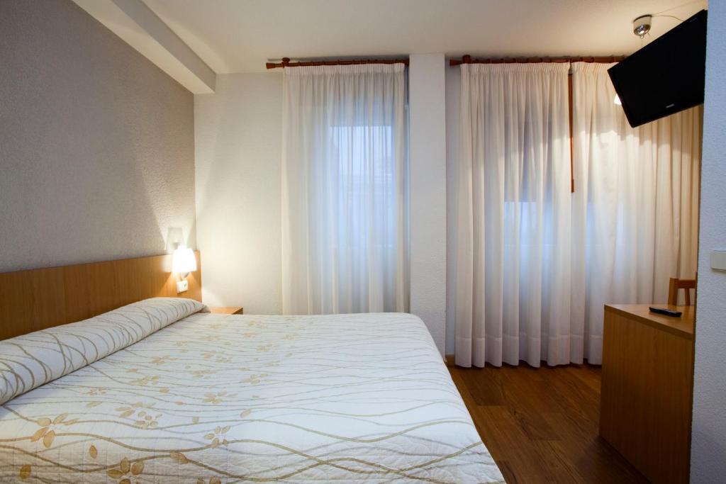 Hostal Abodi Pamplona Quarto foto