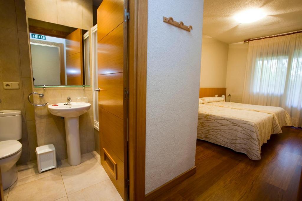 Hostal Abodi Pamplona Quarto foto